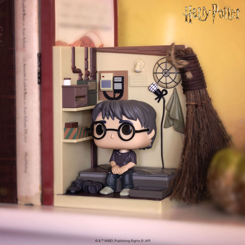 Funko Pop! Harry Potter - Nooks Harry Potter in Cupboard