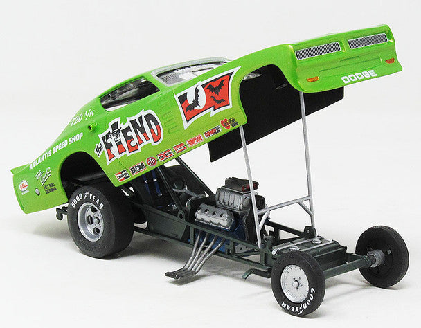 1/32 Tom Daniel Fiend Funny Car (Snap) (Formerly Monogram)
