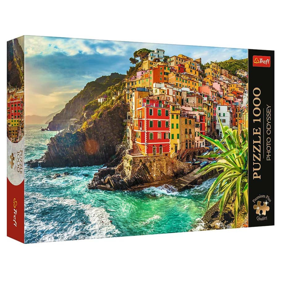 Puzzle: Photo Odyssey: Town of Riomaggiore, Italy 1000 Piece (Premium Plus)