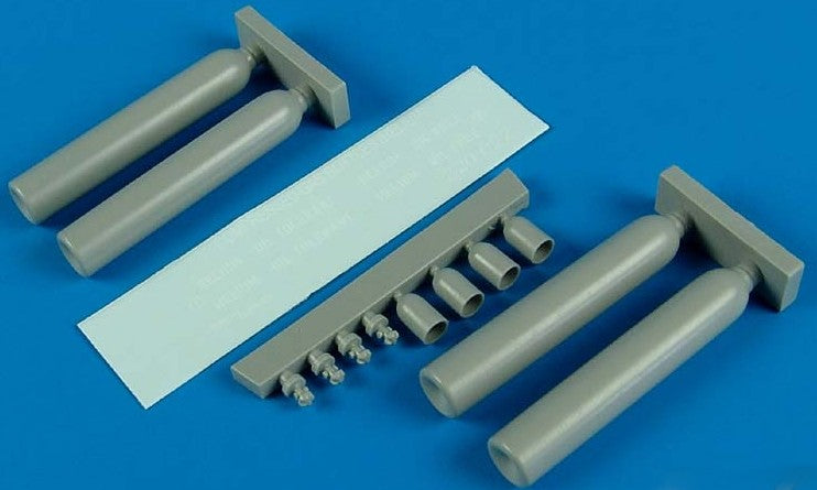 1/32 Compressed Helium Gas Bottles