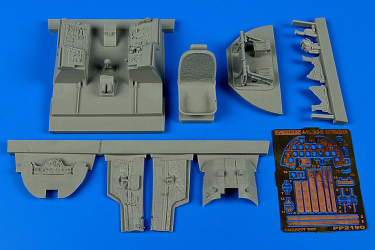 1/32 A1H (AD6) Skyraider Cockpit Set For TSM