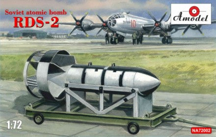 1/72 RDS2 Soviet Atomic Bomb w/Trailer