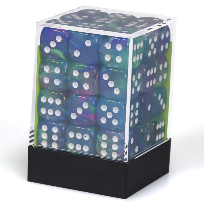 D6 Cube 12mm Festive Waterlily With White (36) - Cats In Hat Inc.