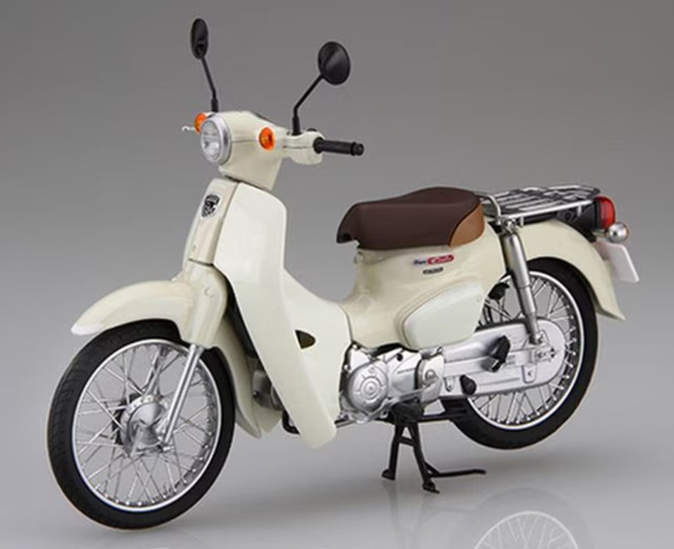 1/12 Honda Super Cub C110 Scooter (Snap Molded in Beige)
