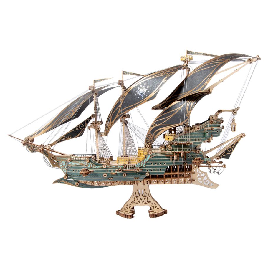 Future: Corsair Sailing Ship: Green