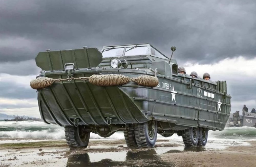 1/35 US DUKW 2 1/2 Ton GMC Amphibious Military Truck D-Day 80th Anniversary