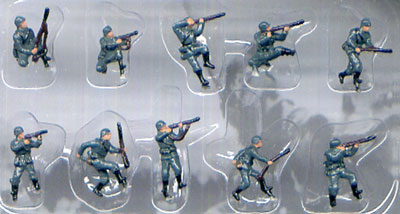 1/144 WWII German Infantry (10) (Painted)