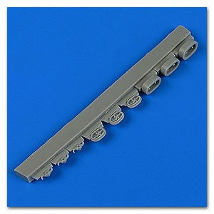 1/32 Fw190F8 Fuel Point w/Covers for RVL