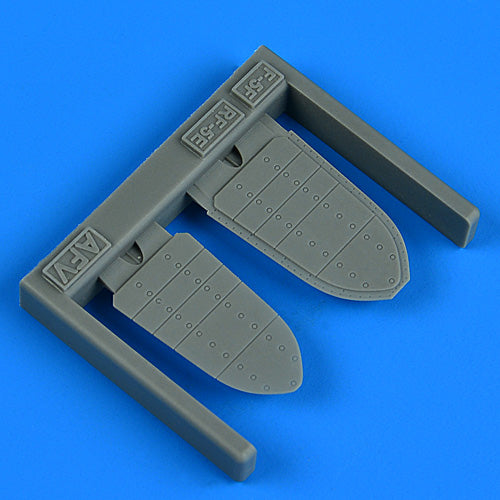 1/48 F5F/RF5E Tiger II Counterweight for AFV