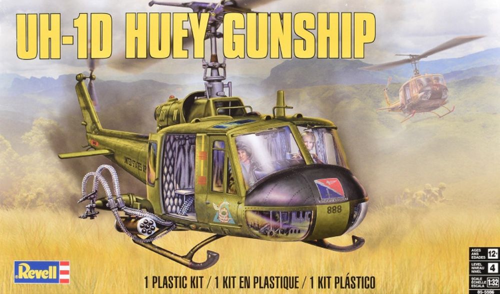 1/32 UH1D Huey Gunship Helicopter