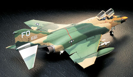 1/32 F4C/D Phantom II Aircraft