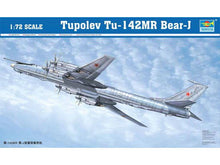 1/72 Tupolev Tu142MR Bear J Russian Bomber