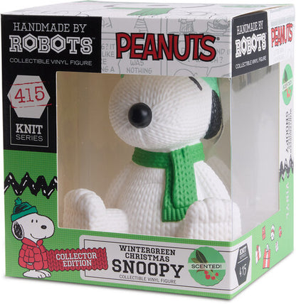 Peanuts - Snoopy (Wintergreen Scented Christmas)