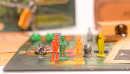 Mystery Agency: Ghost In The Attic - Cats In Hat Inc.