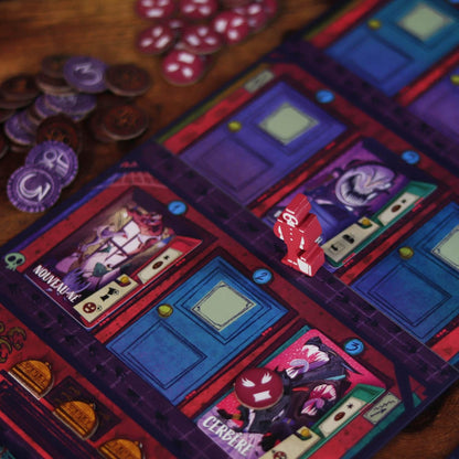 Hellton Palace - Cats In Hat Inc.