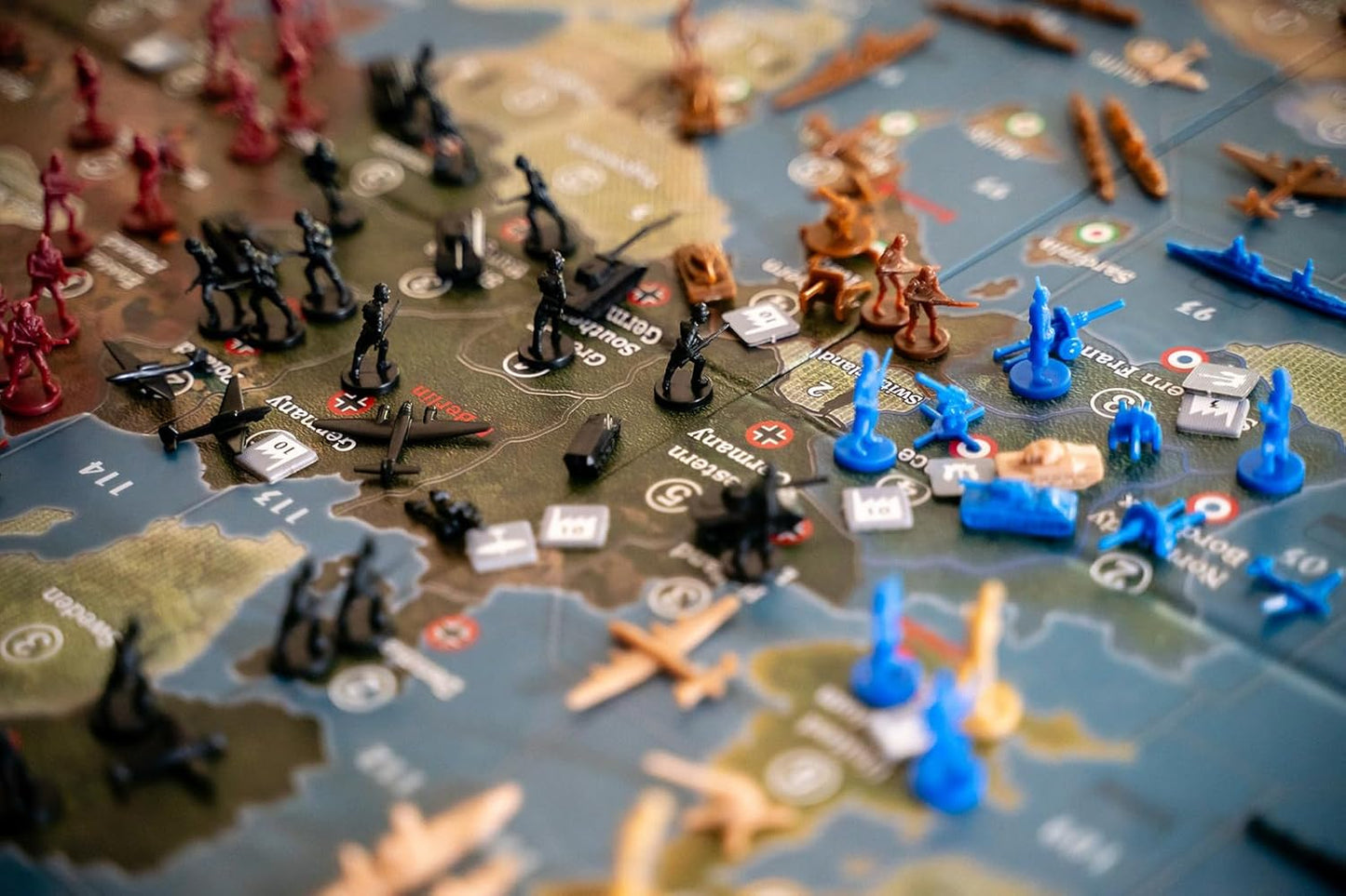 Axis & Allies: 1940 Europe 2nd Edition - Cats In Hat Inc.