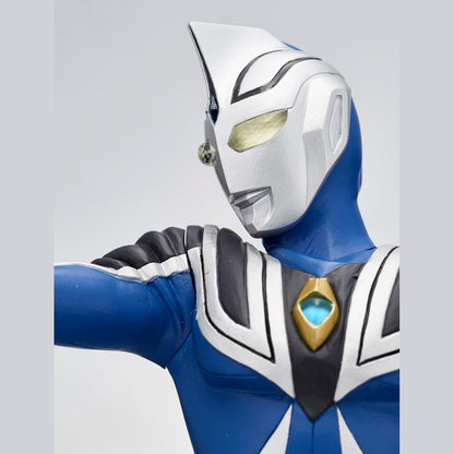 Ultraman Gaia Hero'S Brave Statue Figure Ultraman