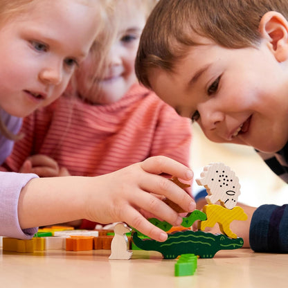 Animal Upon Animal - Cats In Hat Inc.