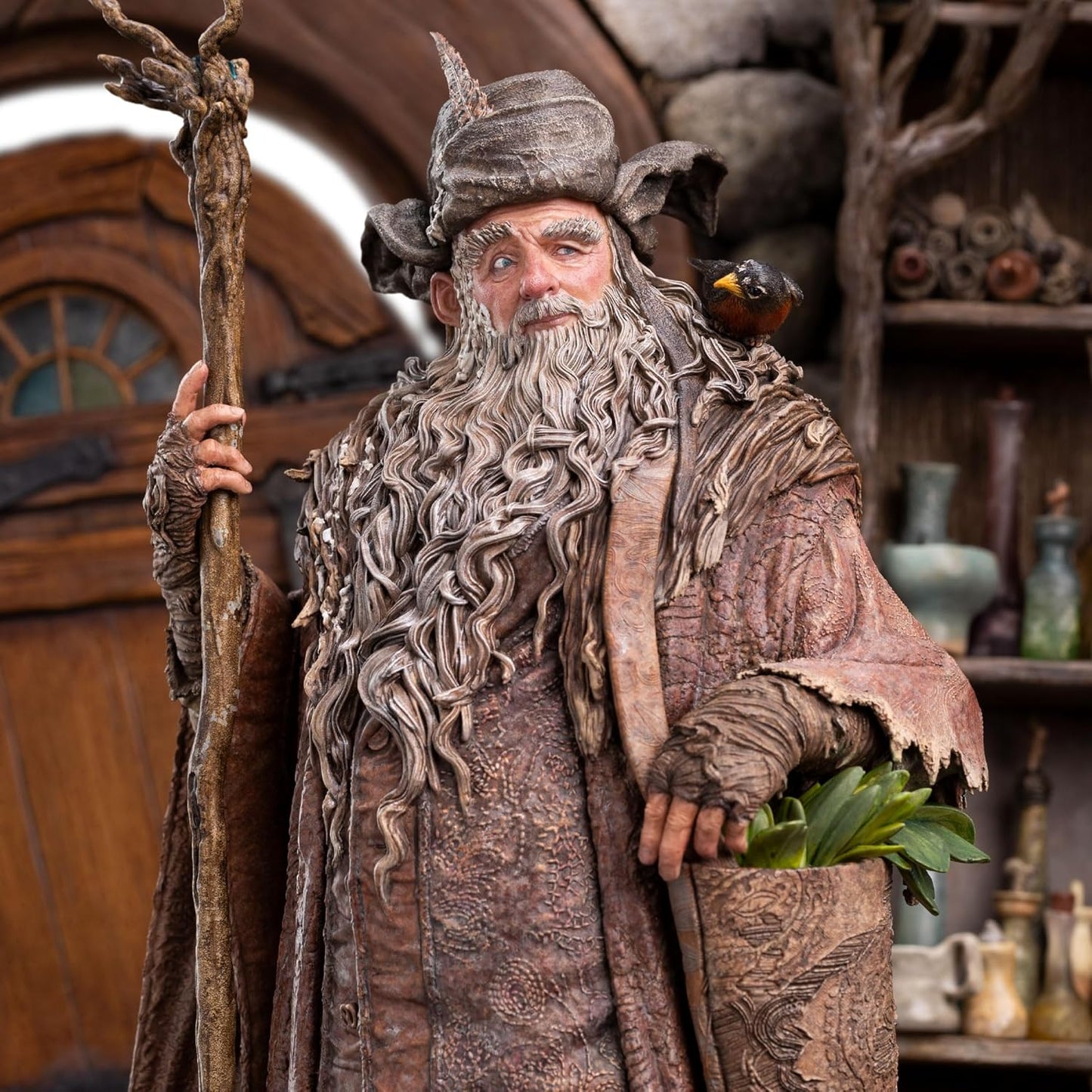 Hobbit Trilogy - Radagast In Rhosgobel 1:6 Scale
