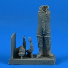 1/32 WWI German/Austro-Hungarian Pilot #2