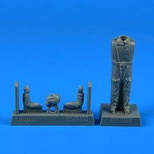 1/32 WWII Italian Fighter Pilot