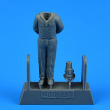 1/48 WWII German Submarine Type VIIC Kriegsmarine Ceremony Sailor #3 for TSM