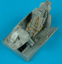 1/32 F105D Cockpit Set For TSM