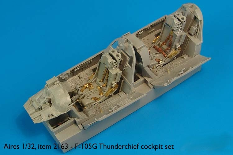 1/32 F105G Cockpit Set For TSM
