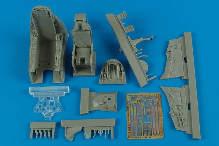 1/32 A4E/F Cockpit Set For TSM