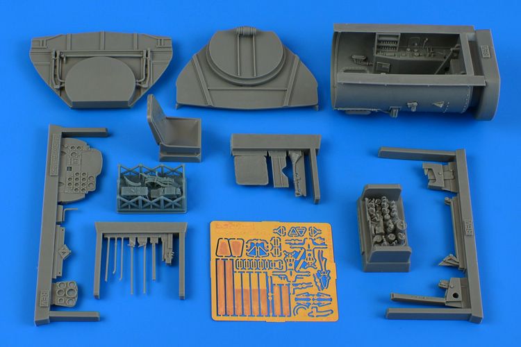 1/32 Me262A1a/A2a Cockpit Set For RVL