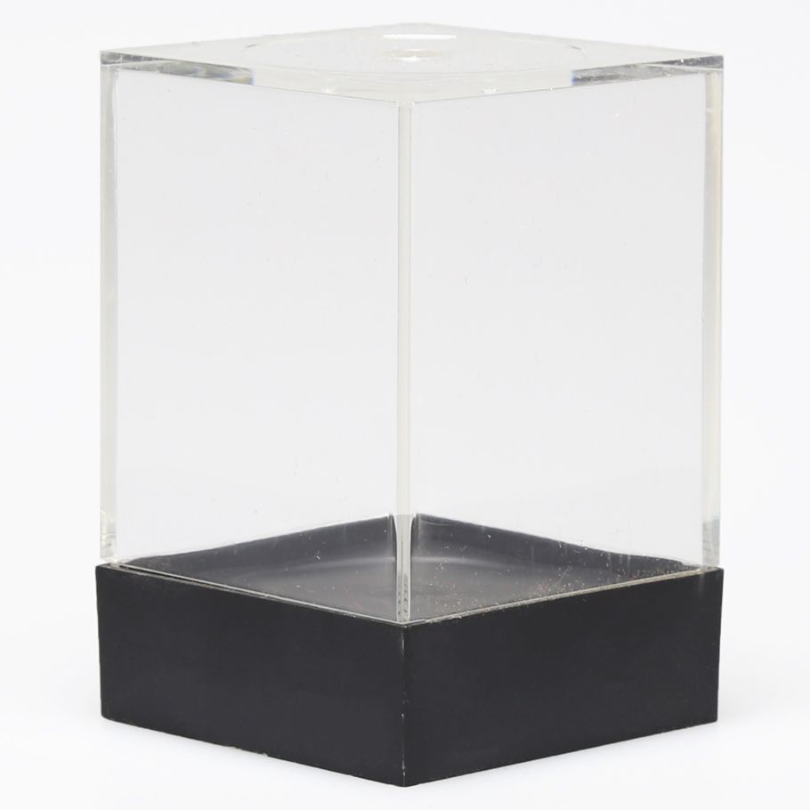 Figure Display Box Medium
