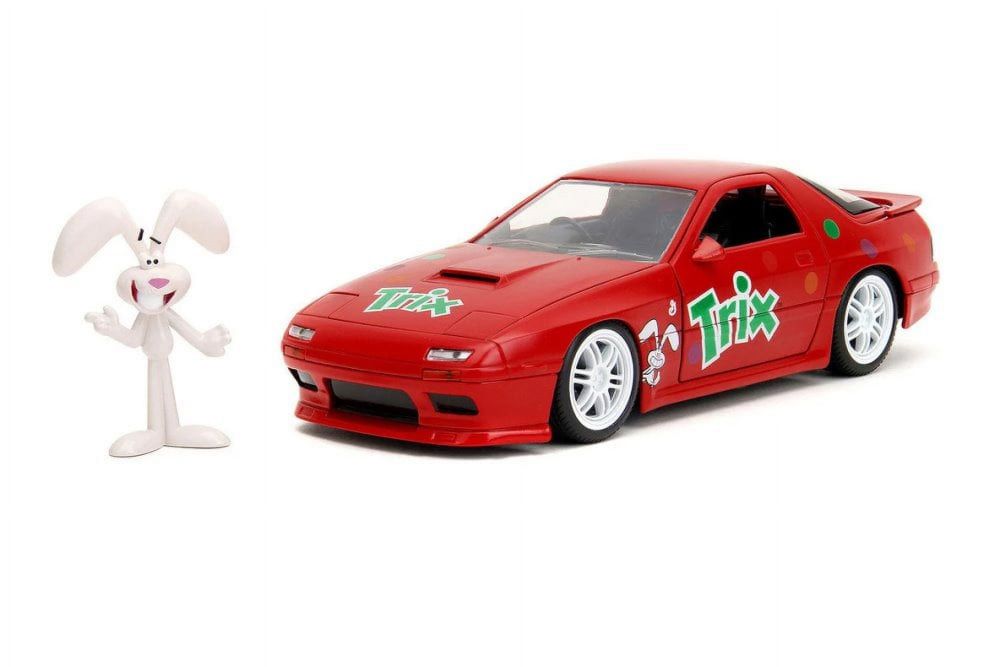 1/24 General Mills 1985 Mazda RX7 Car w/Trix Rabbit Figure