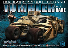1/25 Batman The Dark Knight Trilogy: Batmobile Tumbler w/Bane Figure