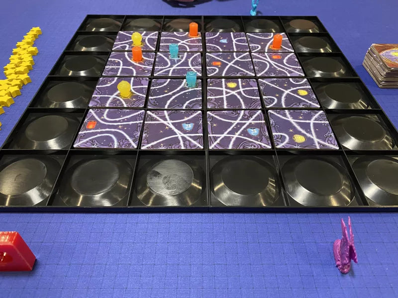 Tsuro: Phoenix Rising - Cats In Hat Inc.