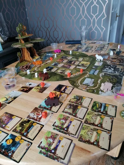 Everdell: Spirecrest 2nd Edition - Cats In Hat Inc.