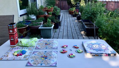 Azul: Summer Pavillon: Glazed Pavilion Exp - Cats In Hat Inc.