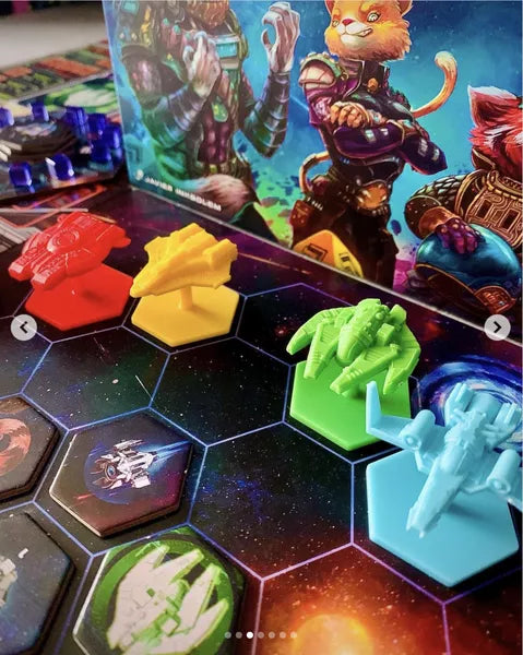Star Fighters: Rapid Fire - Cats In Hat Inc.