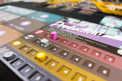 Manhattan Project: Warmachine - Cats In Hat Inc.