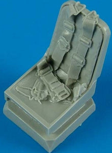 1/32 Me262A Seat w/Seatbelts