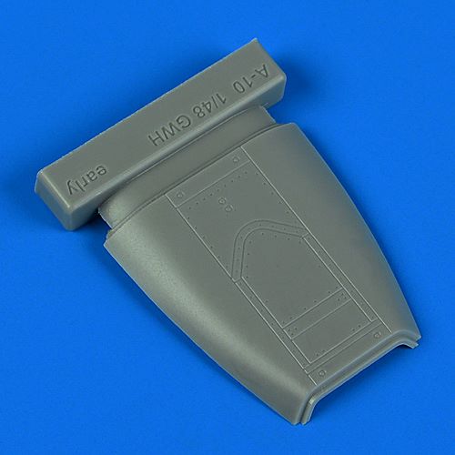 1/48 A10A/C Thunderbolt II Early Fuel Access Panel Closed for LNR