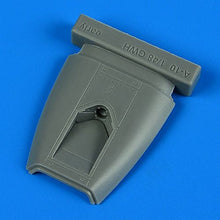 1/48 A10A/C Thunderbolt II Early Fuel Access Panel Opened for LNR