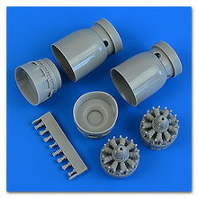 1/72 B26K Counter Invader Correct Cowlings & Engine for ITA