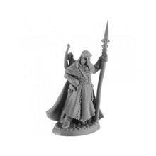 Legends: Elf Ranger, Elanter - Cats In Hat Inc.