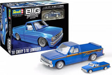 1/25 1991 Chevy S10 Lowrider w/Small Die Cast Truck