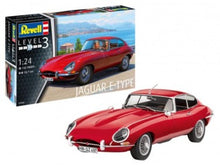 1/24 Jaguar E-Type Sports Car