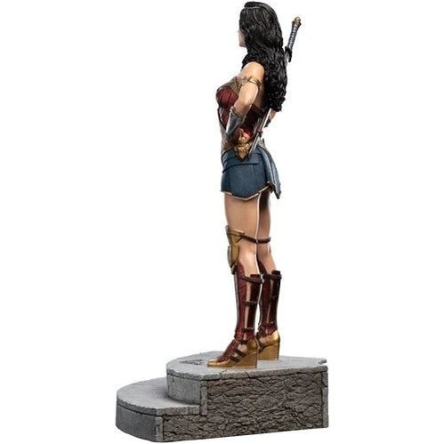 Justice League (Zack Snyder) - Wonder Woman 1:6