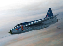 1/72 Lightning T4/T5 Fighter