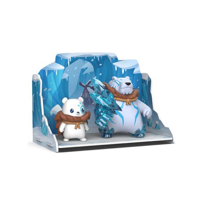 Casting Shadows: Frost Polarpaw/Frost The Merciless Vinyl Figure Set - Cats In Hat Inc.