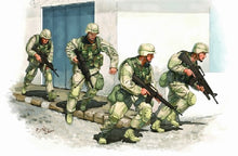 1/35 US Army in Iraq 2005 Figure Set (4)