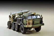 1/72 Russian 9P113 TEL Launcher w/9M21 Rocket of 9K52 Luna-M Short-Range Artillery Rocket System (FROG7)